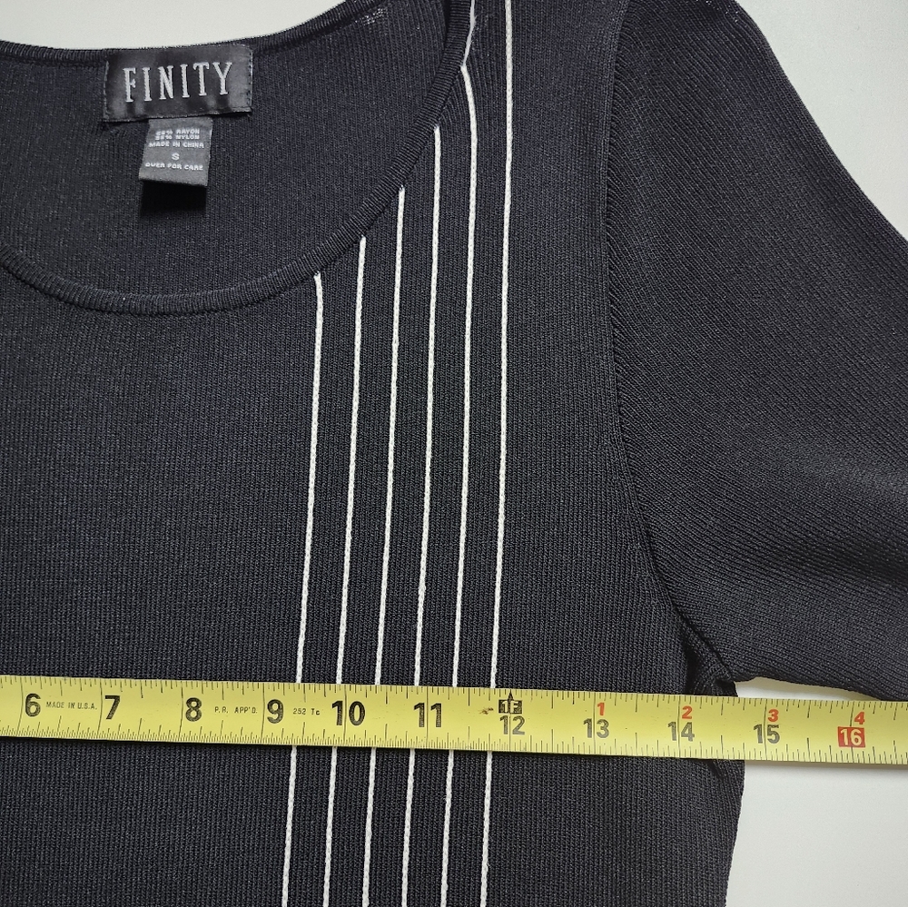 Knit Rhinestone Patterned Top - Picture 7 of 8